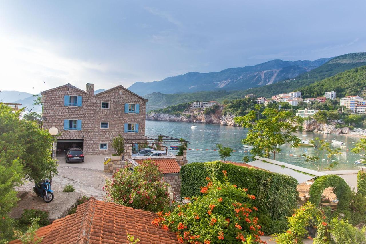 Stone Beach Apartments Przno  Luaran gambar