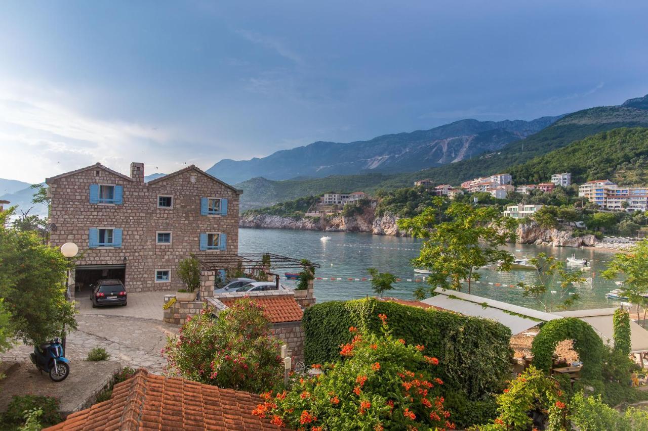 Stone Beach Apartments Przno  Luaran gambar